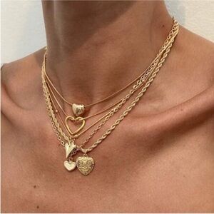 New! Gold Heart Charm Necklace Stack Set (1030) NWOT